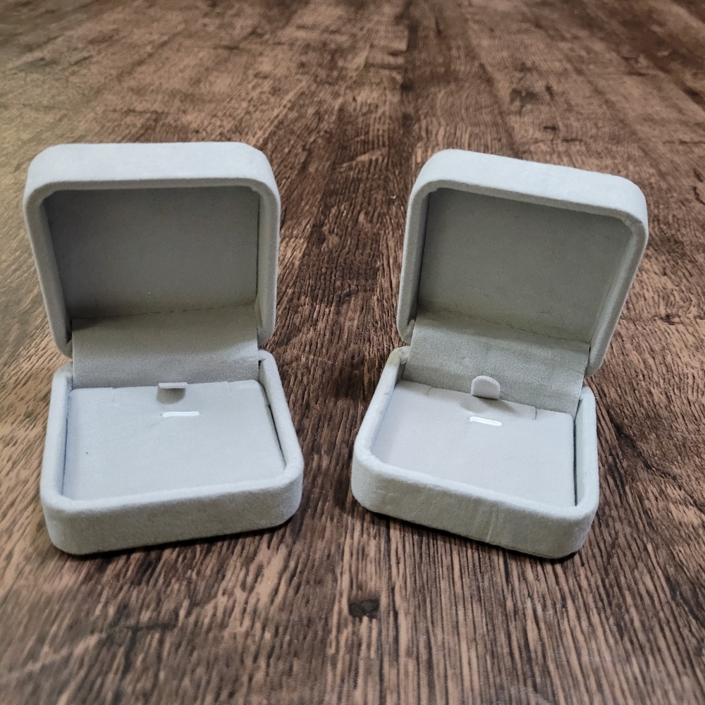Gray Generic Empty Jewelry Boxes